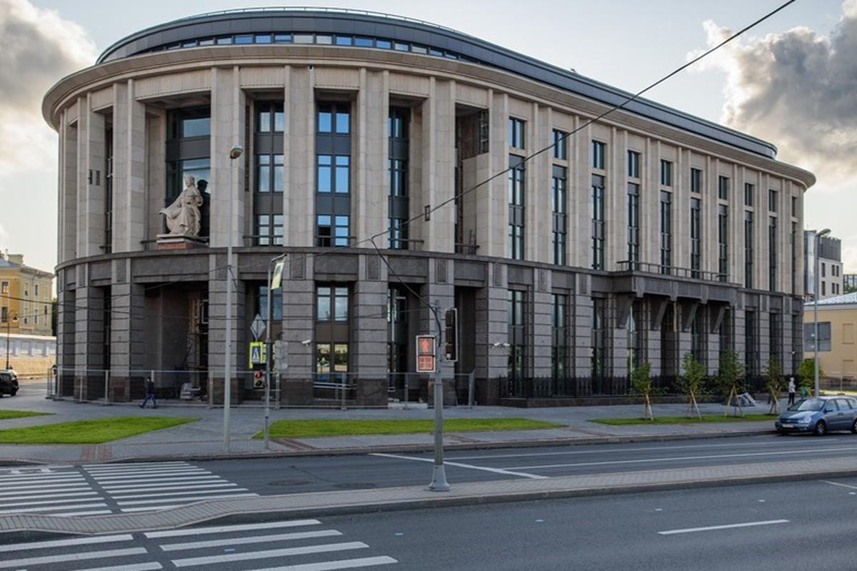 Гонконгская компания будет судиться в Петербурге с «Росморпортом»