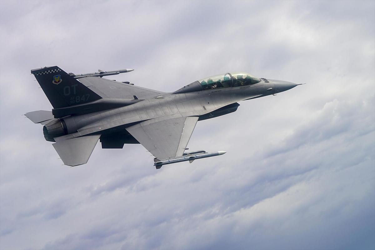 Замглавы МО Украины анонсировал новые поставки западных истребителей