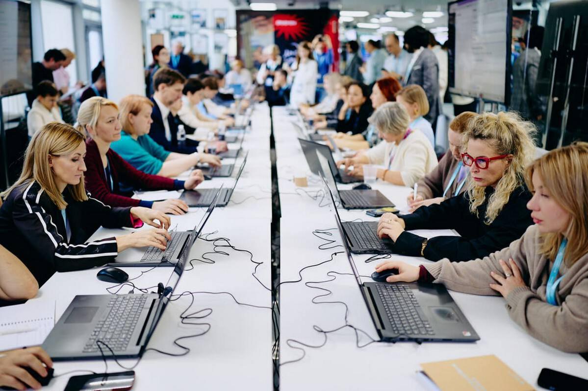 Три новых цифровых помощника для НКО вошли в бесплатную экосистему портала «Технологии Добра» от Совкомбанка