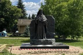 В Бугуруслане открыт памятник игумении Серафиме: Андрей Спиридонов назвал проект вкладом в наследие России