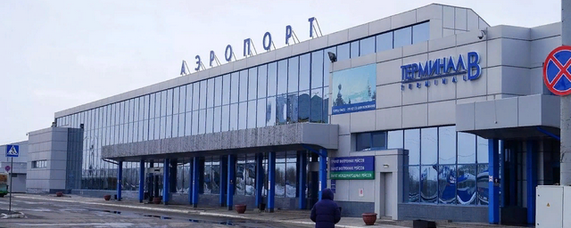 В Омске ремонтируют улицу, ведущую к аэропорту