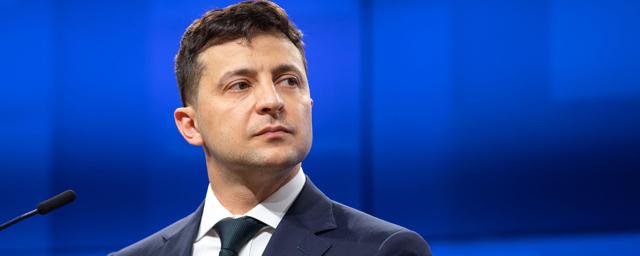 Депутаты Рады призвали Зеленского извиниться и уйти с поста
