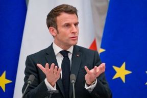 President Macron warned of the threat of civil war in France