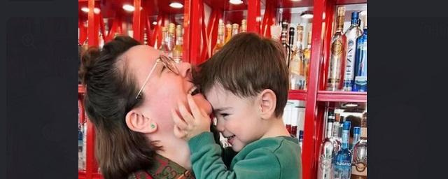 Татьяна Бурхунова поделилась трогательным снимком с сыном в день его трехлетия
