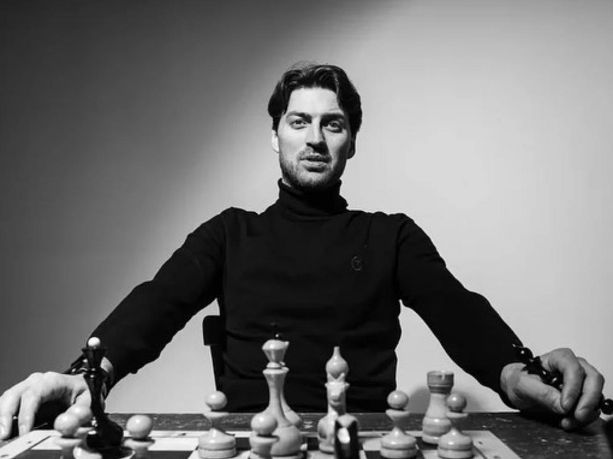 «Уходи к маме»: Колесников выгнал жену сразу после ЗАГСа — как спасли брак?