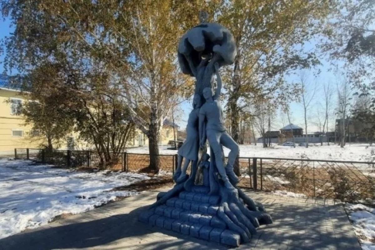 Под Новосибирском появилась новая скульптурная композиция посвещенная семейным ценностям