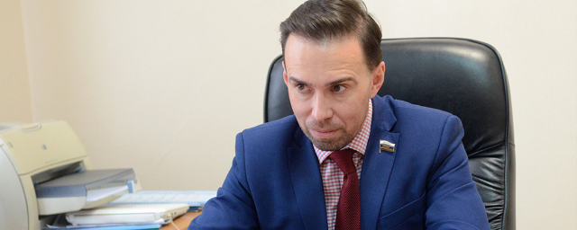 Титов предложил пиар-специалистам кировского регоператора пройти курсы
