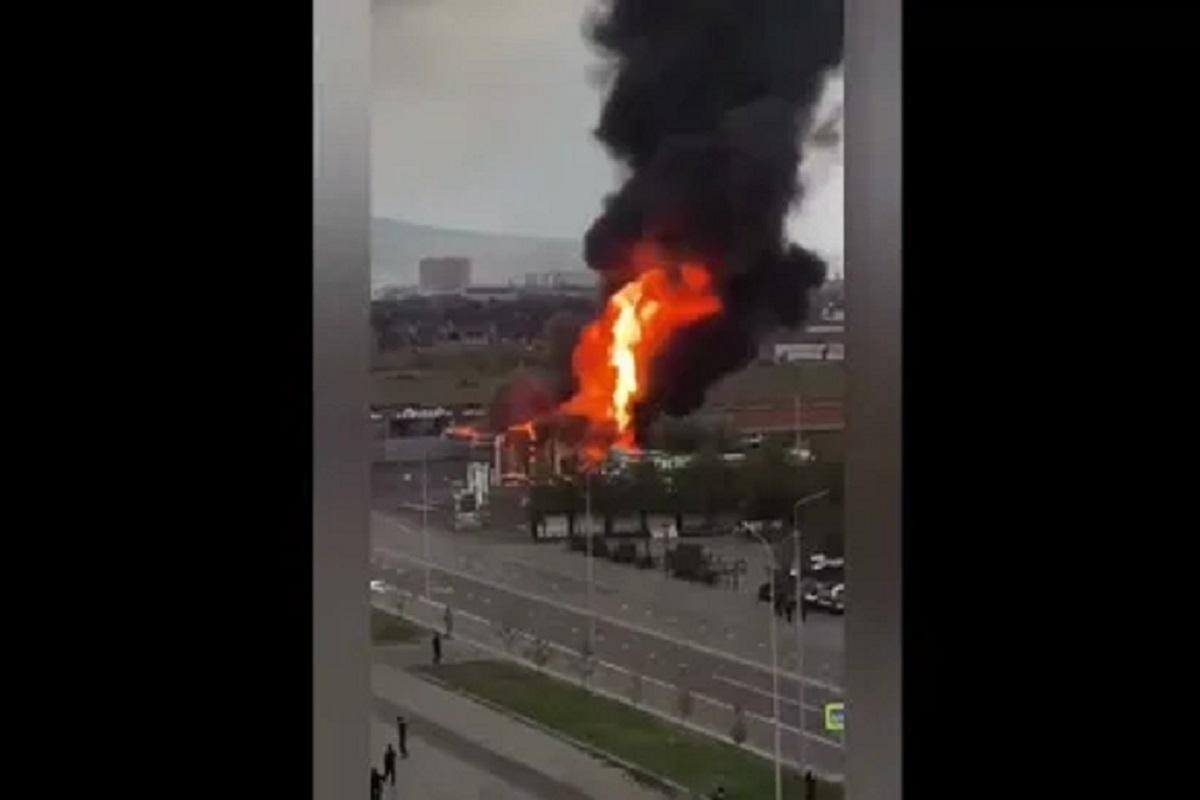 В Грозном в результате взрыва на АЗС погибли 4 человека, в том числе двое детей