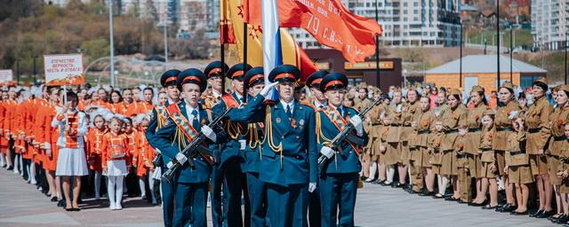 В Чебоксарах 2,5 тысячи дошколят и юнармейцев стали участниками Парада ко Дню Победы