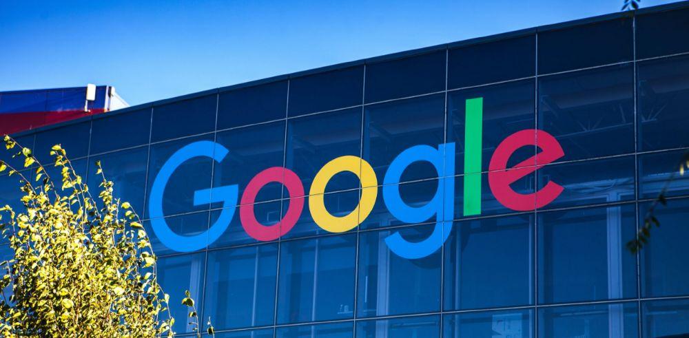 Bloomberg: Google торгует личными данными пользователей в шокирующих масштабах