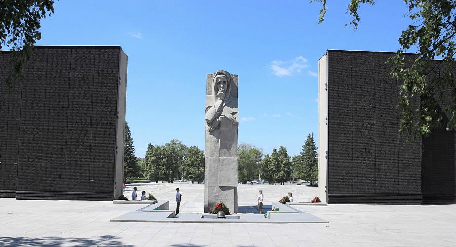 В Новосибирск привезут Вечный огонь с Красной площади