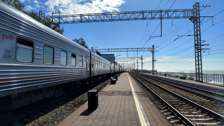 Стали известны подробности смерти в поезде 12-летней девочки из ЛНР