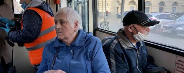 Для петербургских льготников на полгода пригородные автобусы сделают бесплатными