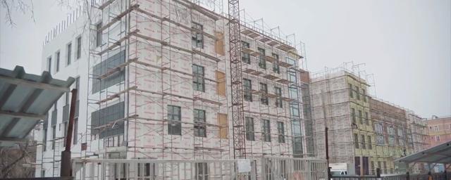 На улице Крылова в Новосибирске завершается строительство школы №54