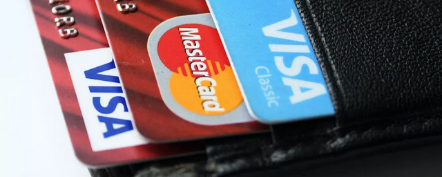 Российские банки упростят перевыпуск карт