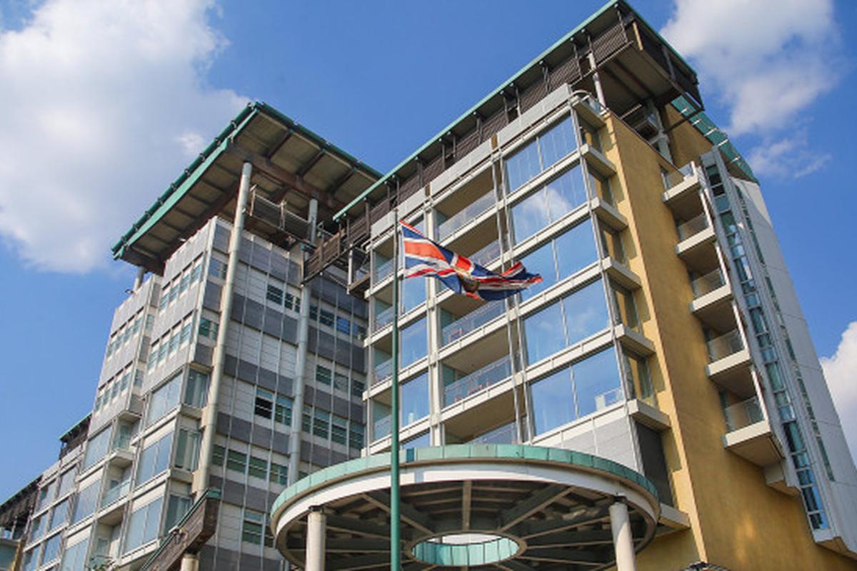 Россиянам рассказали о сложностях с получением визы Великобритании