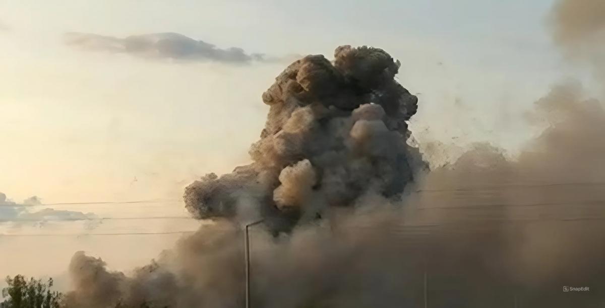 Мощные взрывы на складах с пиротехникой произошли в Болгарии