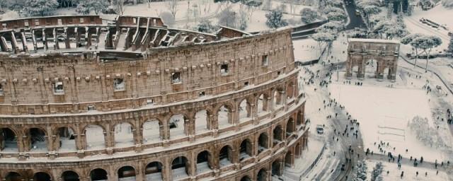 Римские власти составят «черный список» туристов-вандалов