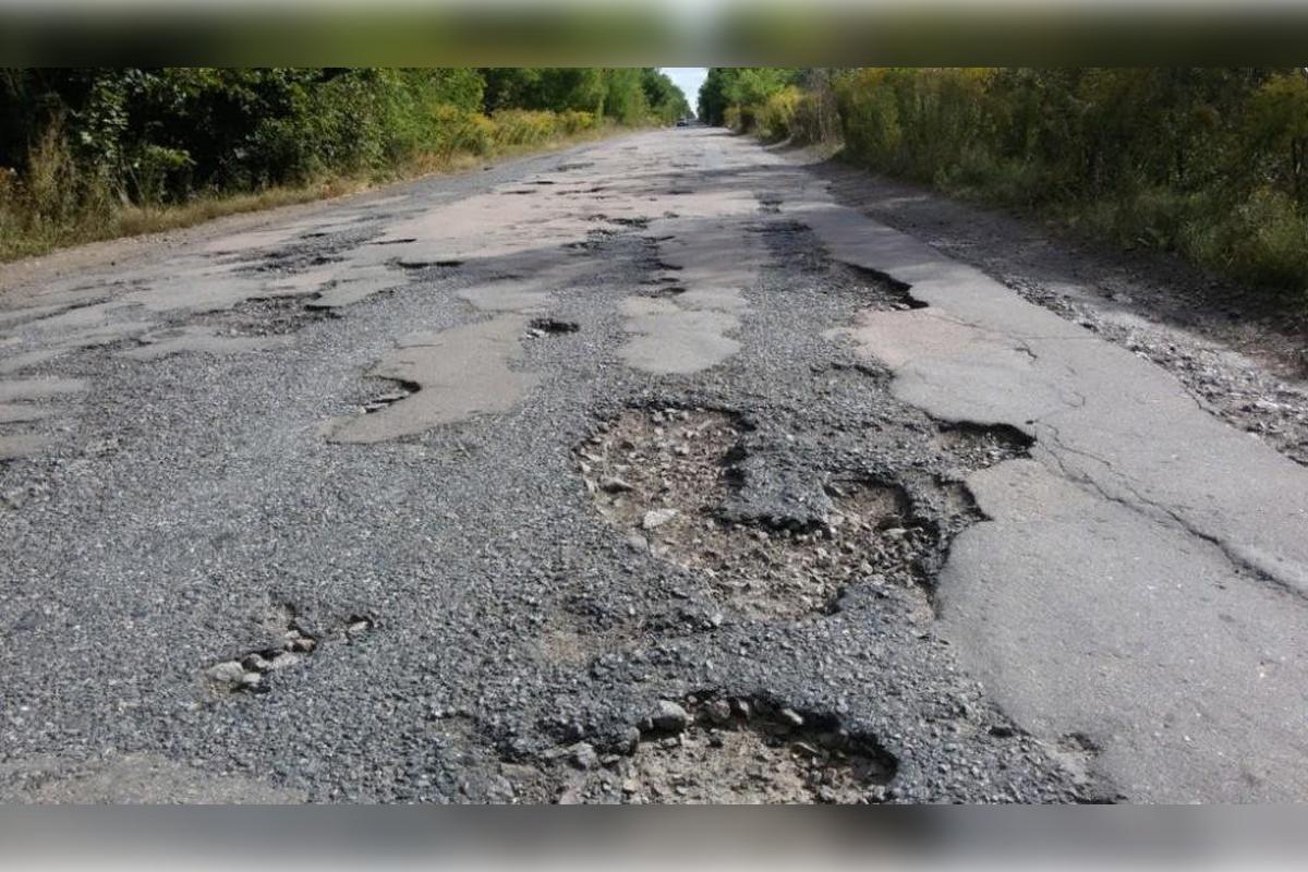 В Мордовии через суд требуют отремонтировать опасную трассу