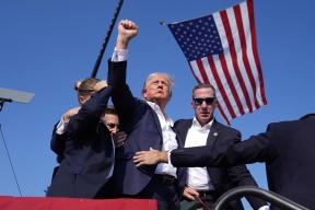 Дональд Трамп не намерен менять свой график после стрельбы