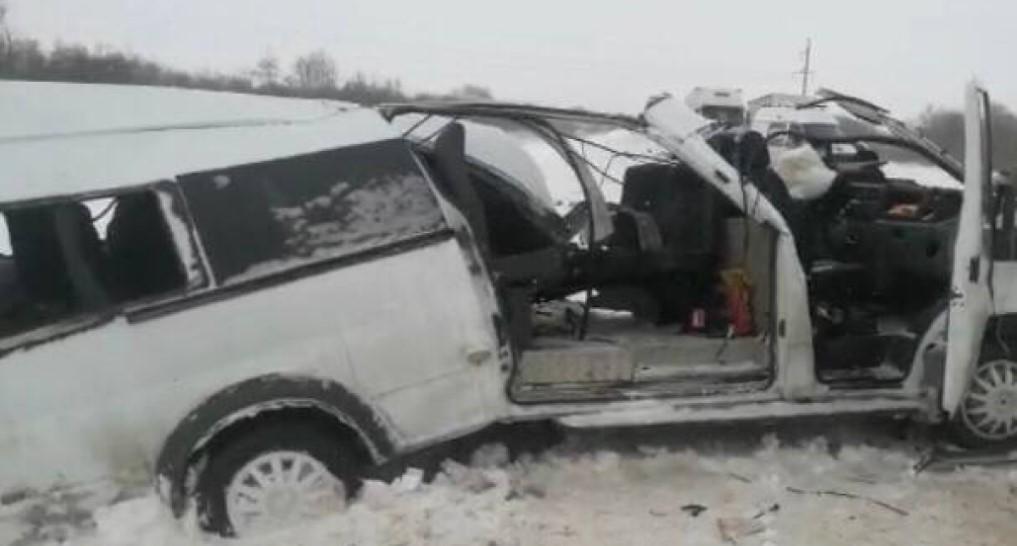 Стало известно, кто погиб в аварии с пассажирским автобусом в Самарской области