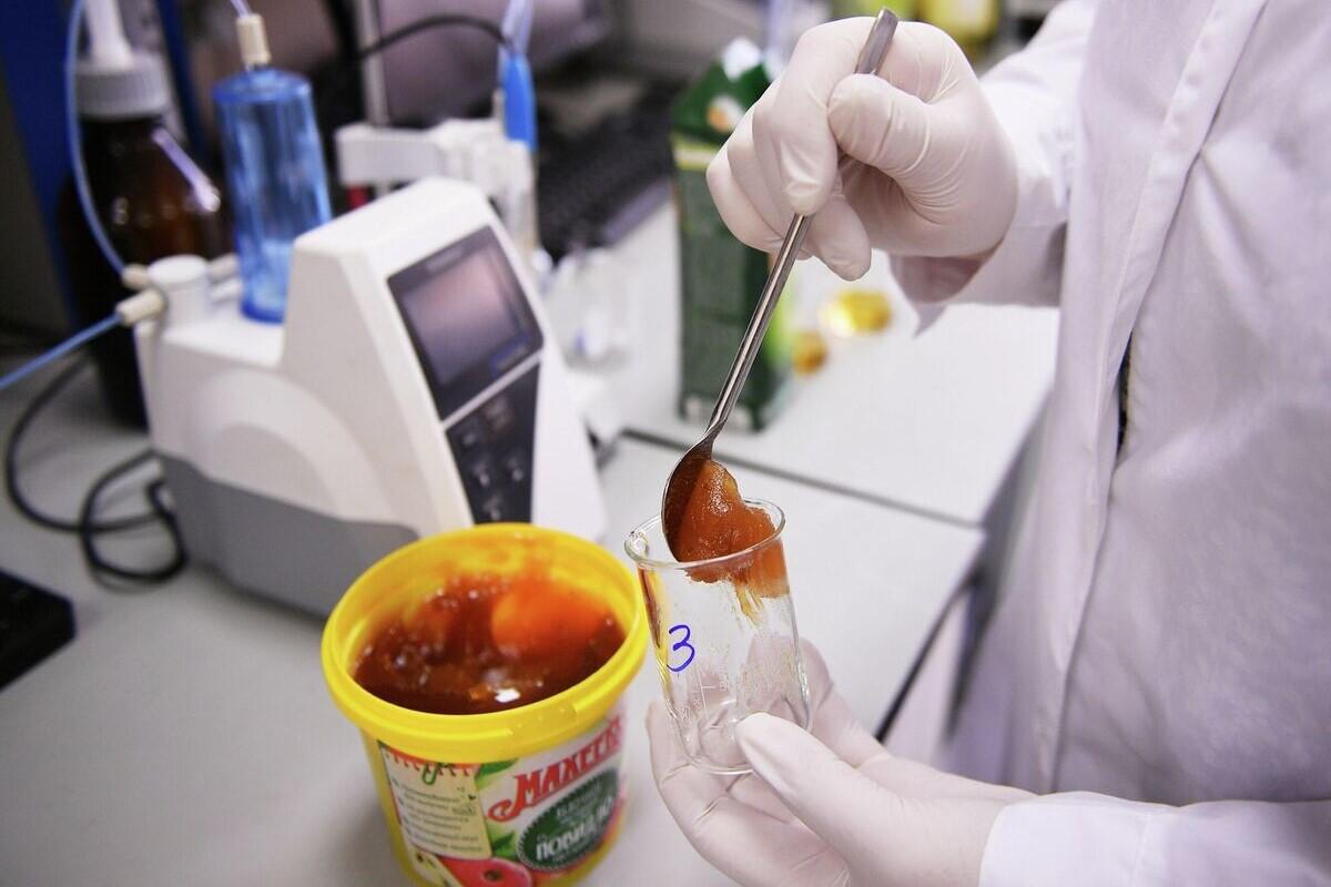 В Роспотребнадзоре рассказали об опасных пищевых добавках