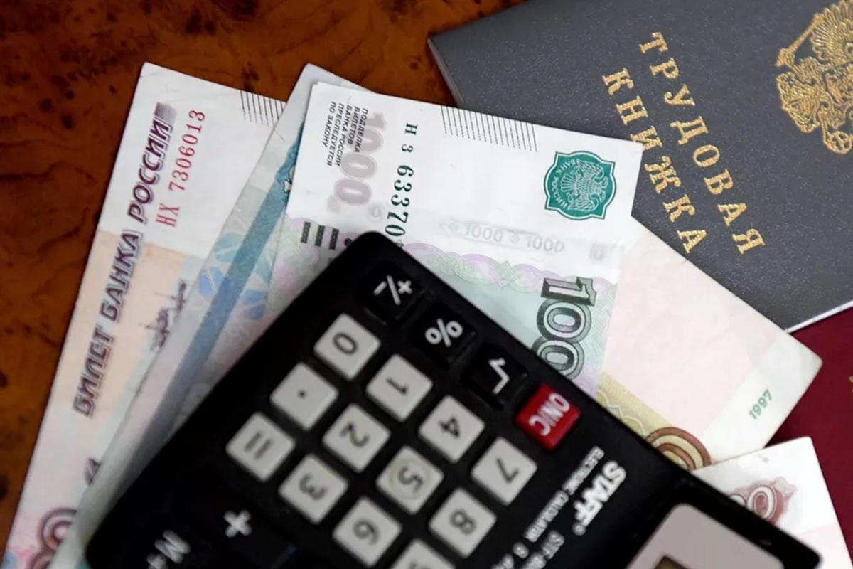 Каждый второй соискатель приукрашивает свое резюме при поиске работы