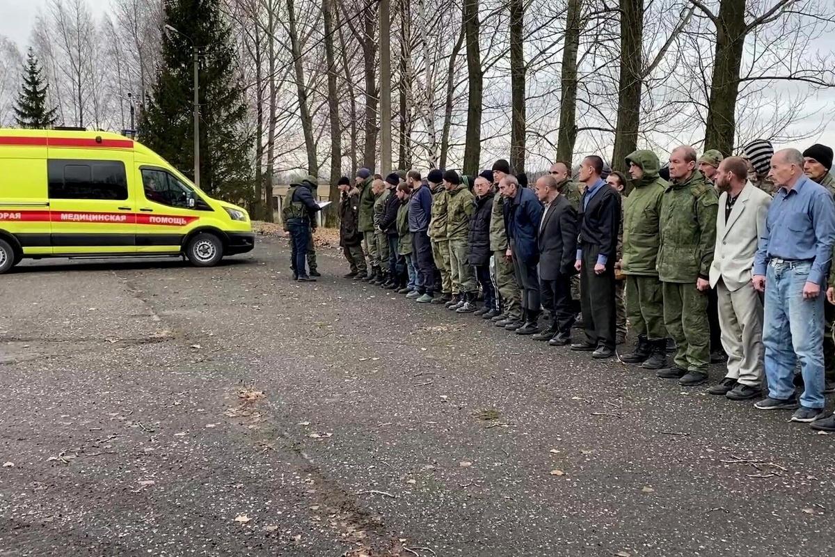 Три пленных военнослужащих вернулись из Украины в Новосибирскую область