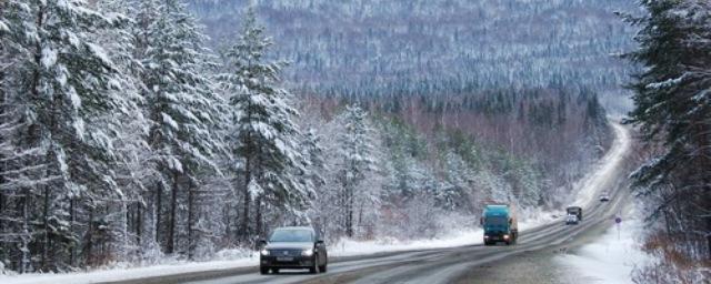 В Челябинской области ограничено движение по трассе М-5 из-за снега