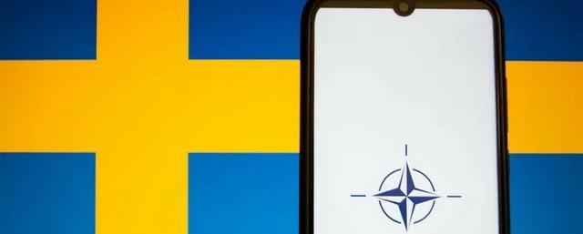 Швеция намерена начать процедуру вступления в НАТО