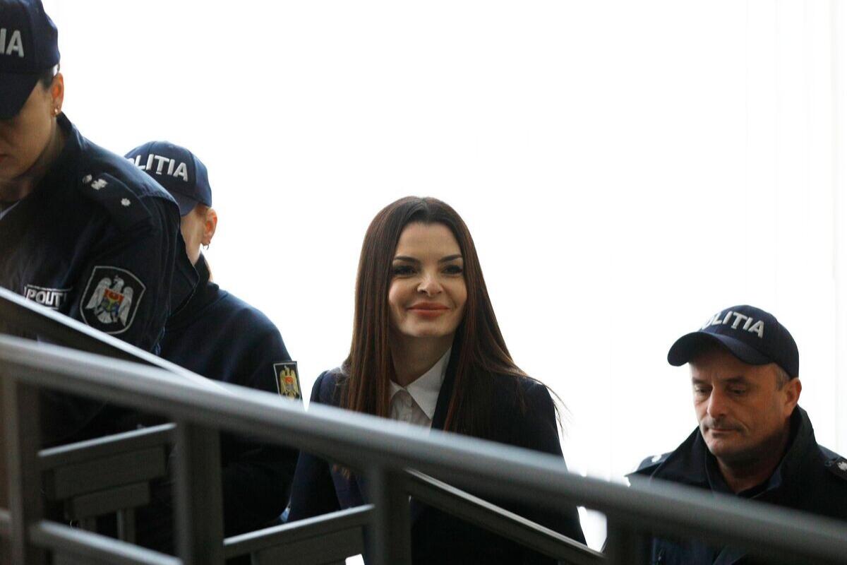 Евгению Гуцул перевели под домашний арест