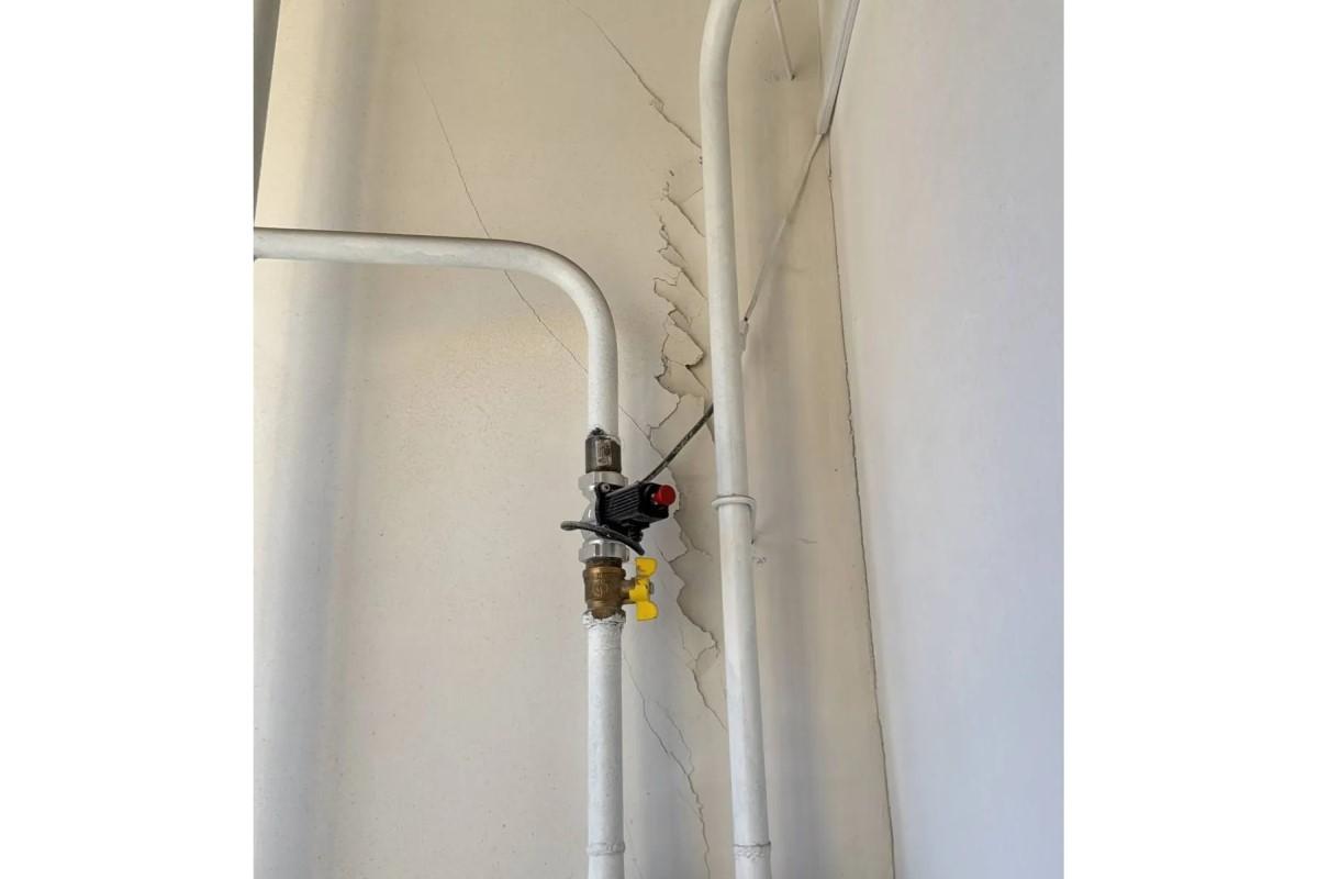 Жильцы дома в Ставрополе, где взорвался газ, бьют тервогу из-за утечек