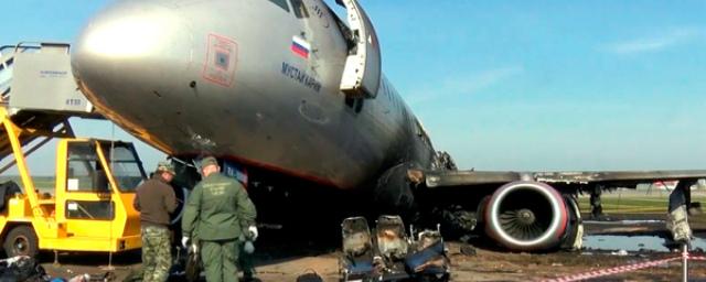 Испытатель Superjet считает сгоревший в Шереметьево самолет неуправляемым