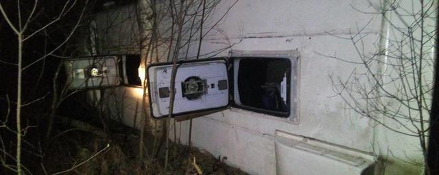 В ДТП с автобусом в Нижегородской области пострадали 14 человек