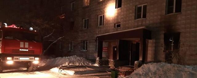 В Бердске при пожаре в многоквартирном жилом доме погибли два человека
