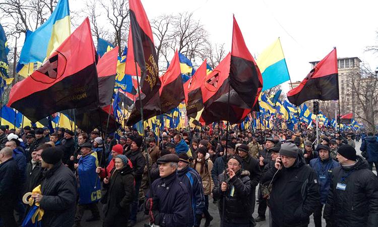 В Киеве проходит митинг националистов по случаю годовщины Евромайдана