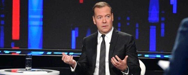 Медведев ответил на слова Байдена о Путине цитатой из Фрейда