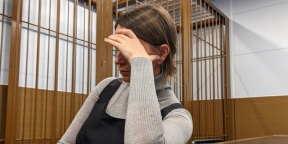 Блиновская расплакалась на судебном заседании и попросила суд отпустить её к детям