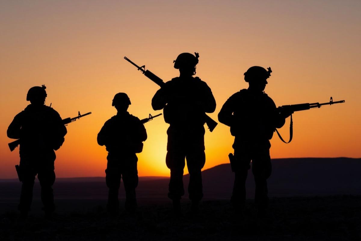 Отсутствие выплат толкает наемников на радикальные действия в Киеве