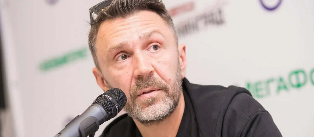 Сергей Шнуров из группы «Ленинград» официально стал москвичом — Видео
