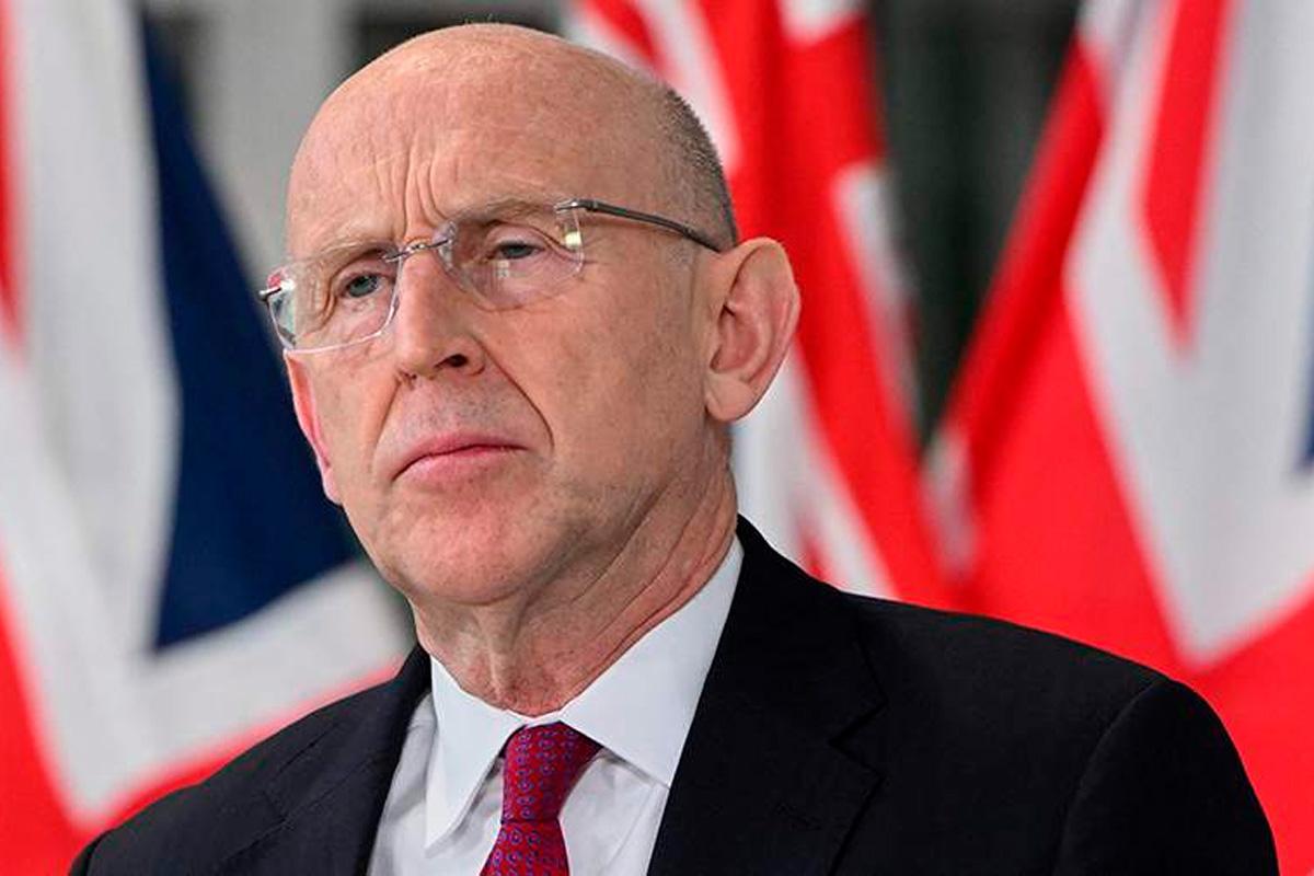 Великобритания усиливает вооружённые силы для возможного конфликта с Россией