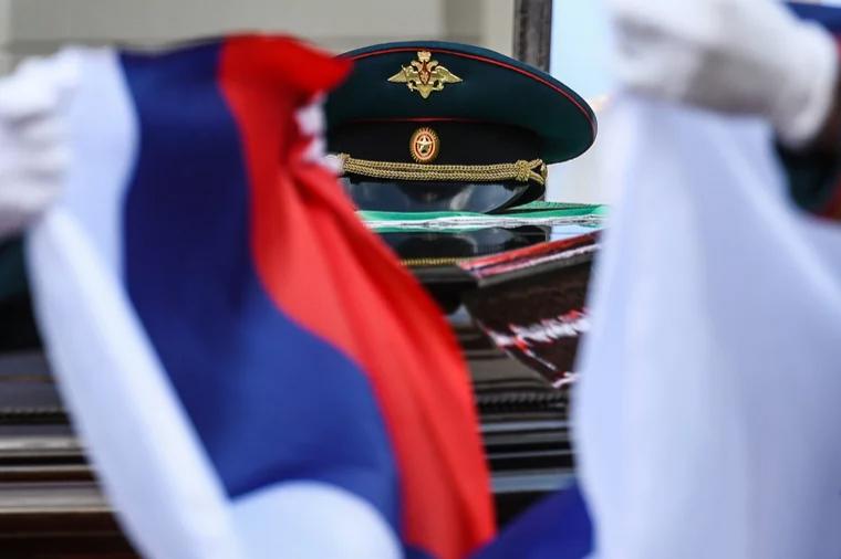 Депутаты Госдумы предложили увеличить выплаты семьям погибших военнослужащих