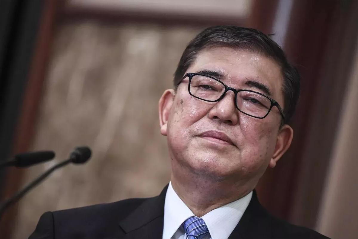 Правительство Японии ушло в отставку