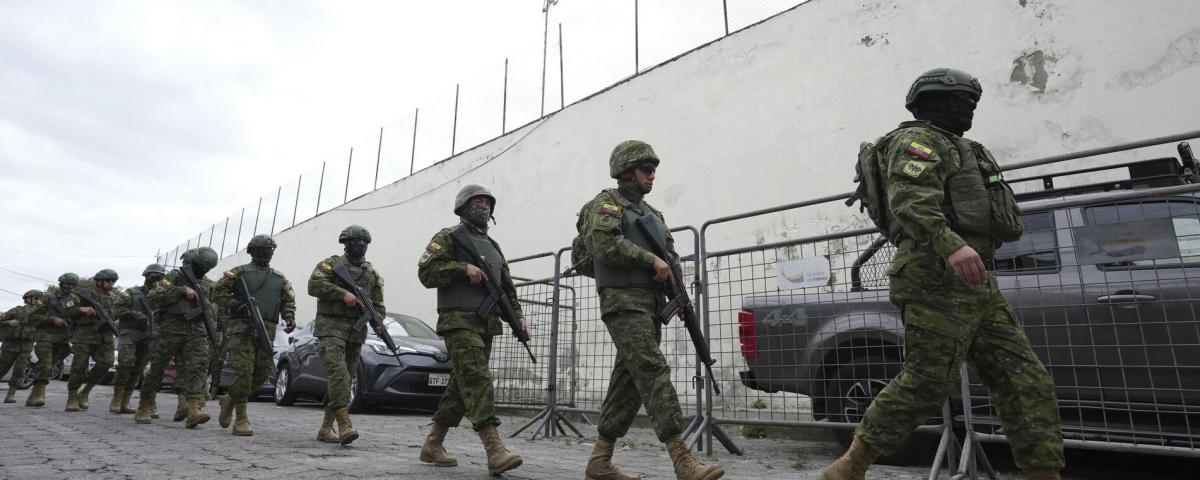 Посольство РФ порекомендовало воздержаться от посещения Эквадора