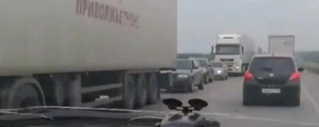 На Северном объезде в Новосибирска снова собралась многокилометровая пробка