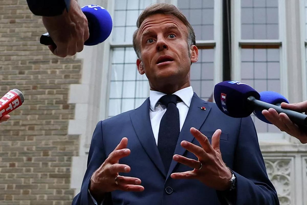 Французский политик Филиппо резко ответил на выпад Макрона в адрес России и призвал «остановить безумие»