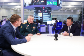 От тротуаров до инновационных экзоскелетов: Андрей Воробьев ответил на вопросы жителей Подмосковья в ходе последнего личного приема в этом году