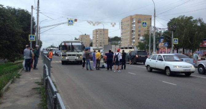 В Орле маршрутка сбила мужчину на пешеходном переходе