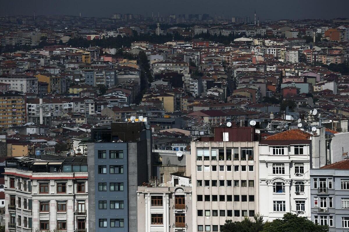 Почти половина россиян, планирующих зарубежный отдых, выбирают Европу