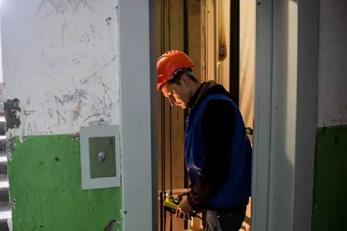 В Рузаевке объявили список домов, где установят новые лифты